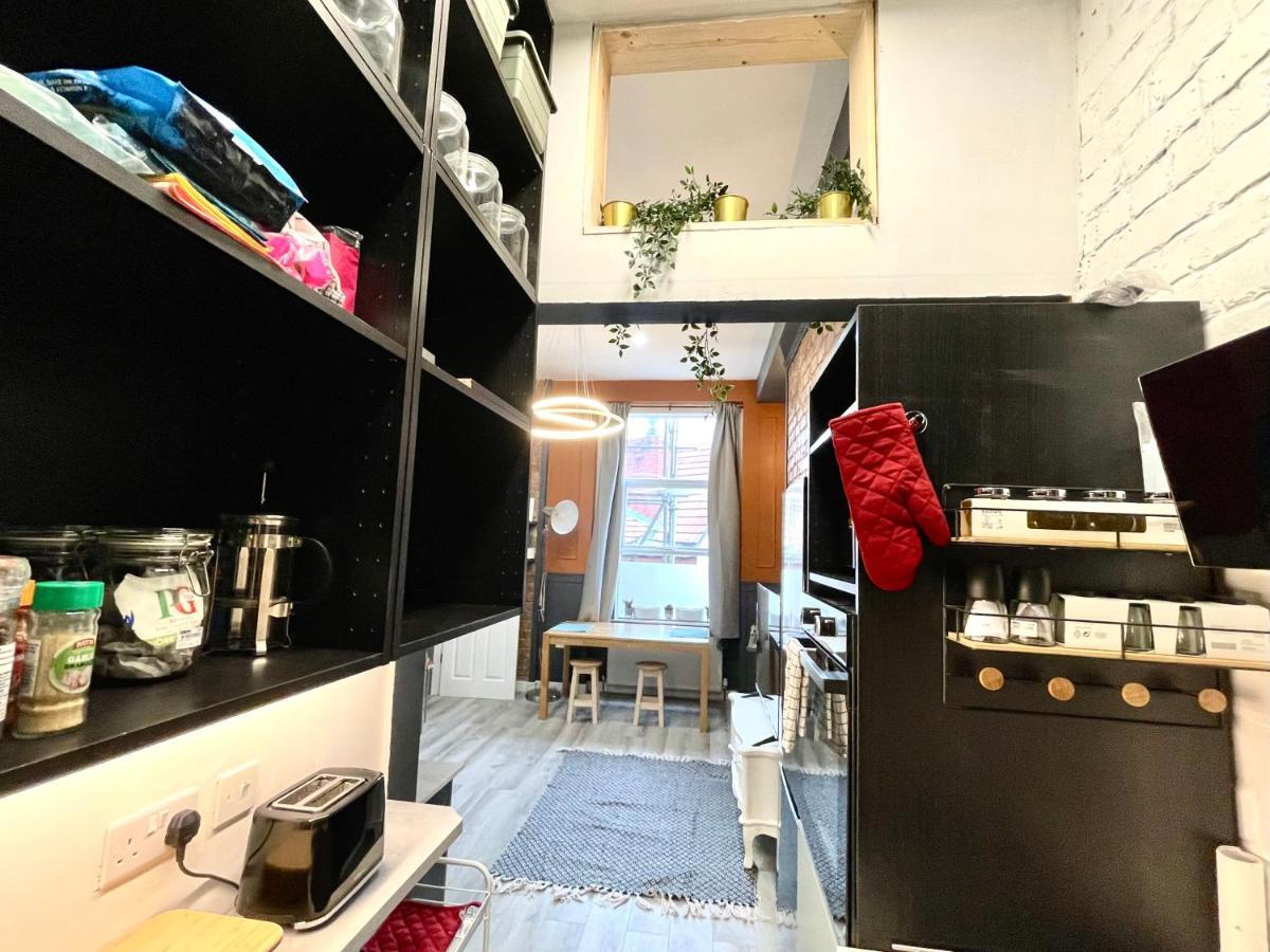 Adeamstays Provides Beautiful Centrally Located 1 And 2 Bed Apartments On Liverpools Boulevard ภายนอก รูปภาพ