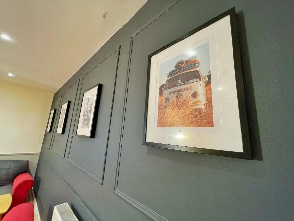 Adeamstays Provides Beautiful Centrally Located 1 And 2 Bed Apartments On Liverpools Boulevard ภายนอก รูปภาพ